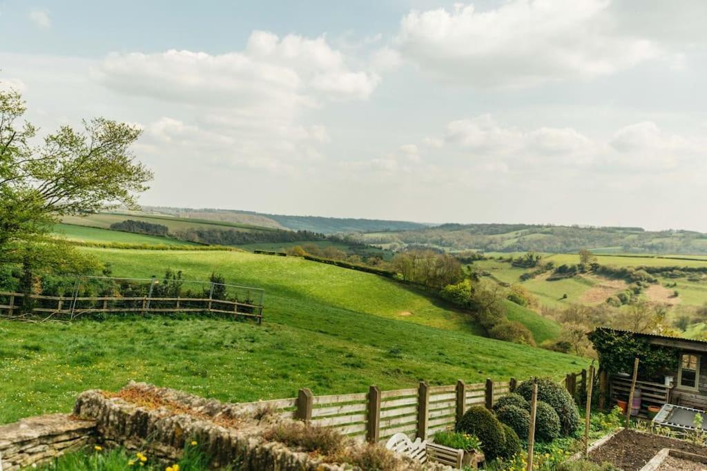 Romantic Country Annex With Views - 10 Min To Bath Cold Ashton Buitenkant foto