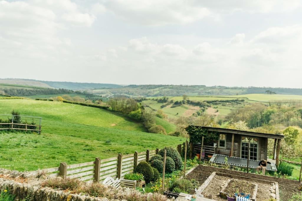 Romantic Country Annex With Views - 10 Min To Bath Cold Ashton Buitenkant foto