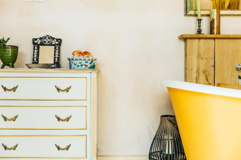 Romantic Country Annex With Views - 10 Min To Bath Cold Ashton Buitenkant foto