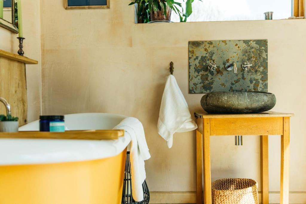Romantic Country Annex With Views - 10 Min To Bath Cold Ashton Buitenkant foto